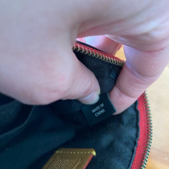 Authentic Coach x Disney Leather Wristlet - Picture 3 of 10